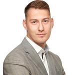Хохряков Максим     Александрович